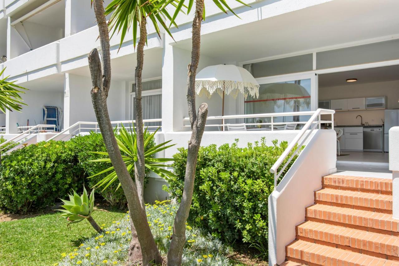 Frontline Beach Apartment Miraflores Sitio de Calahonda エクステリア 写真